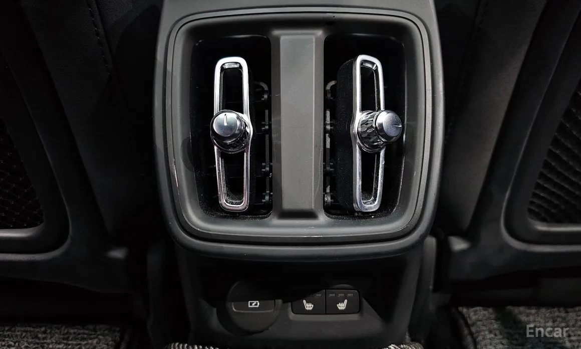 Фото 19 - Polestar 2