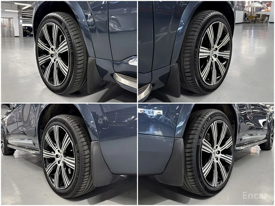 Фото 11 - Volvo XC90