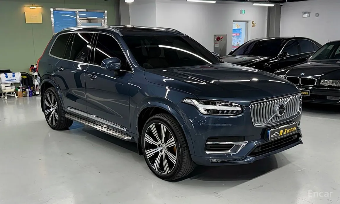 Фото 3 - Volvo XC90