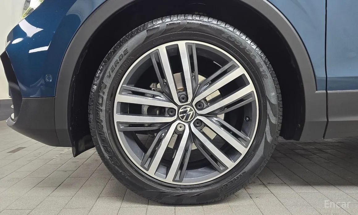 Фото 5 - Volkswagen Tiguan