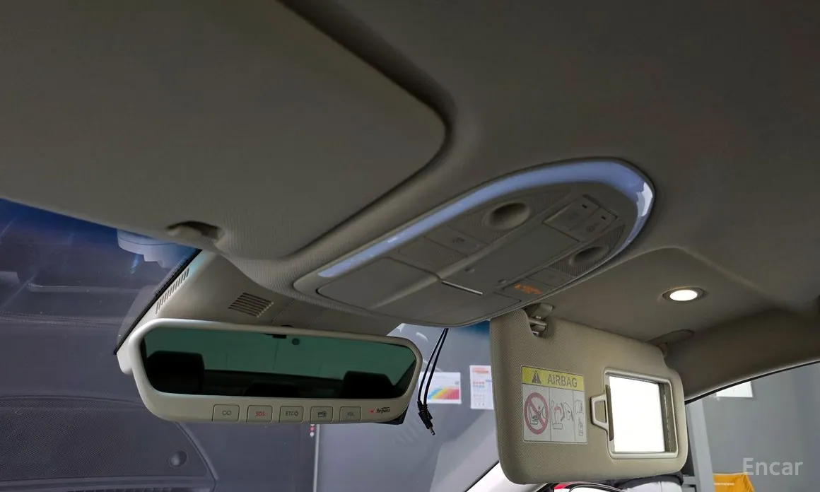 Фото 18 - Genesis G70