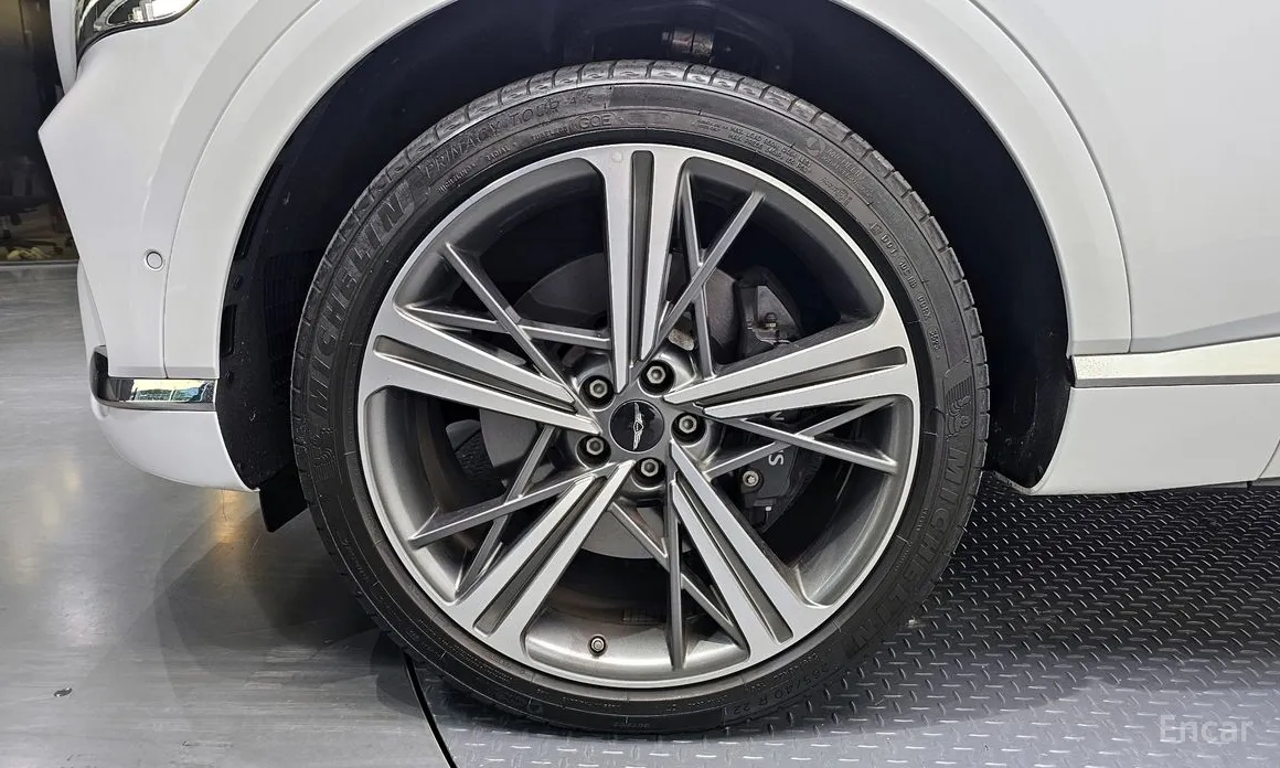 Фото 5 - Genesis GV80