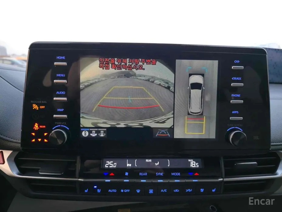 Фото 11 - Toyota Sienna