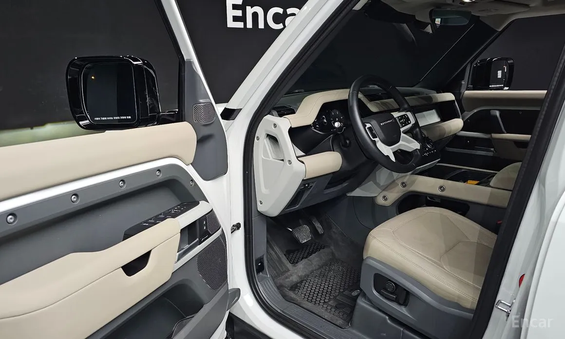 Фото 11 - Land Rover Defender