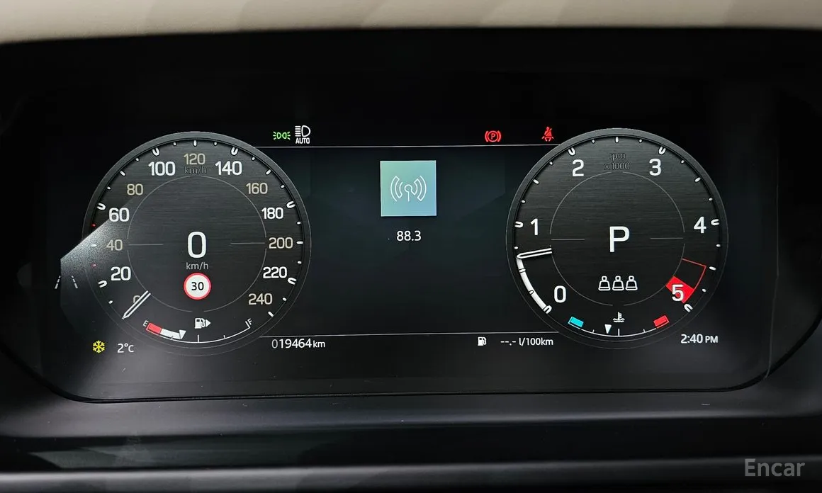 Фото 8 - Land Rover Defender