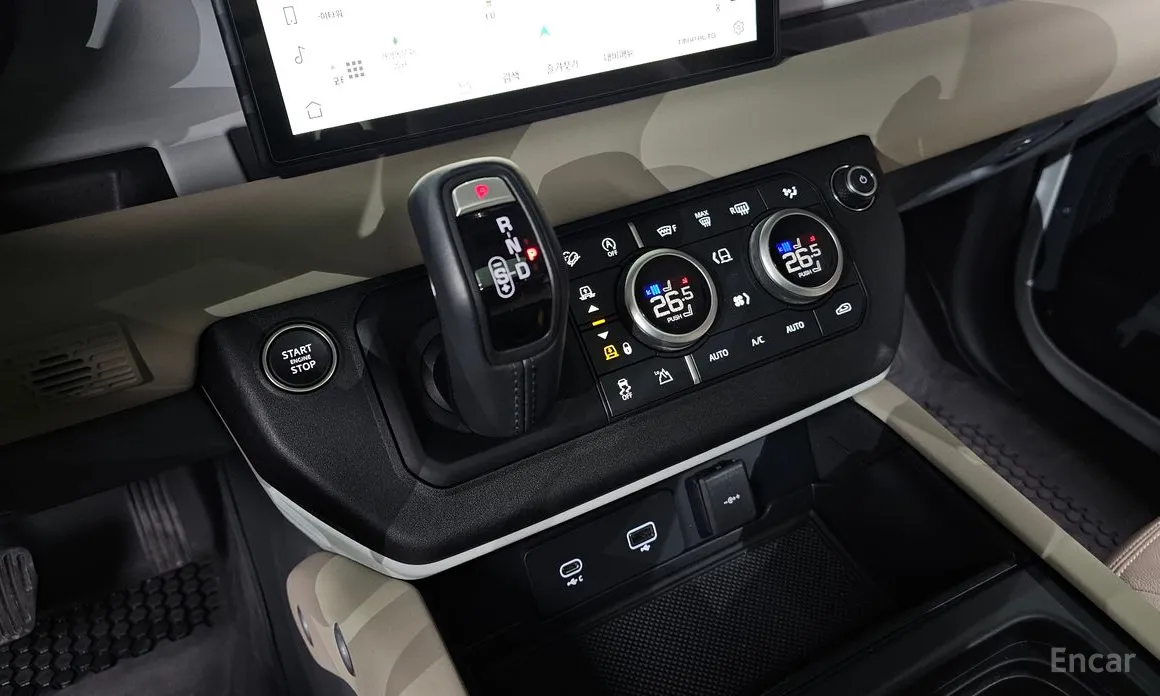 Фото 9 - Land Rover Defender