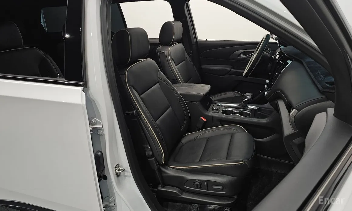 Фото 10 - Chevrolet Traverse