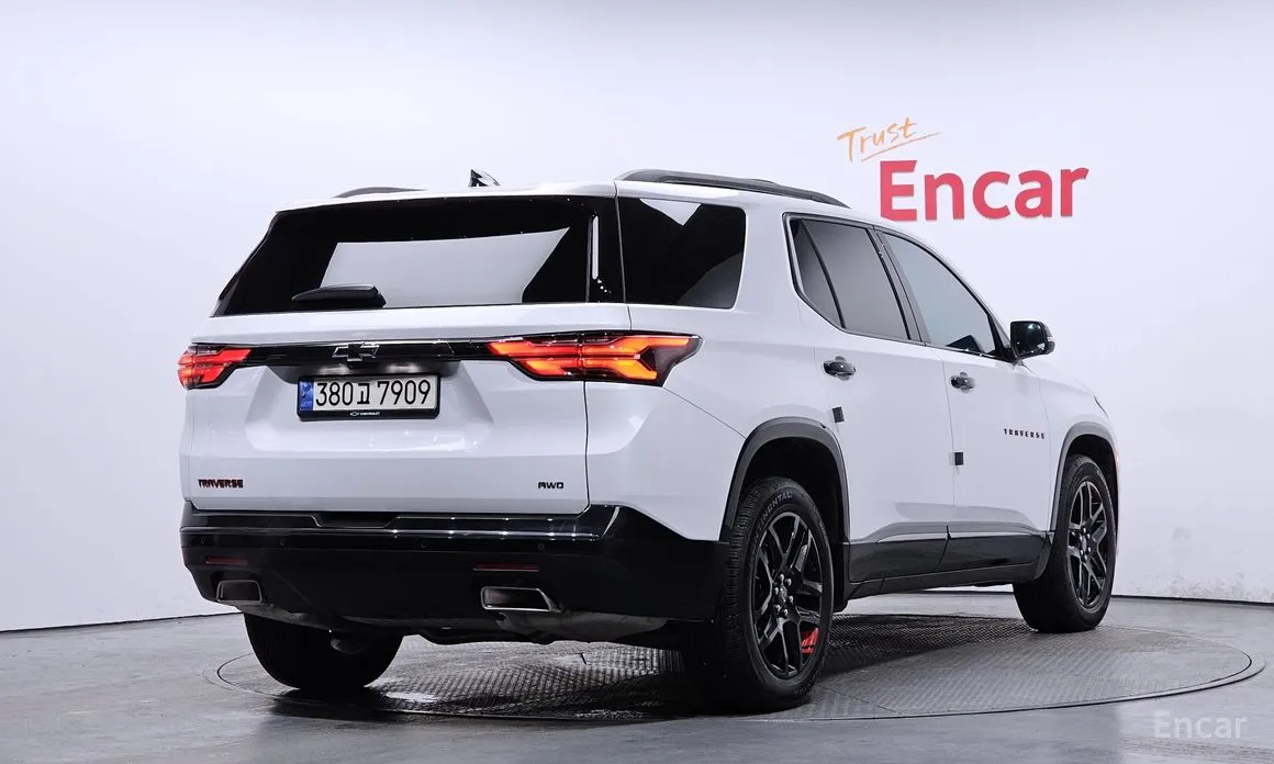 Фото 2 - Chevrolet Traverse