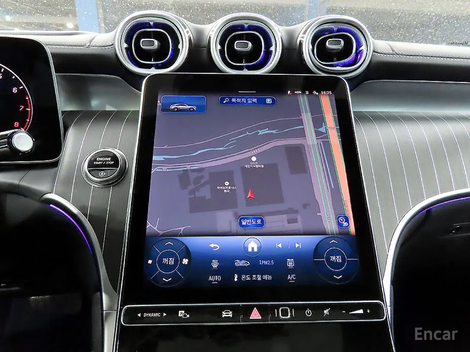 Фото 10 - Mercedes-Benz GLC-Class