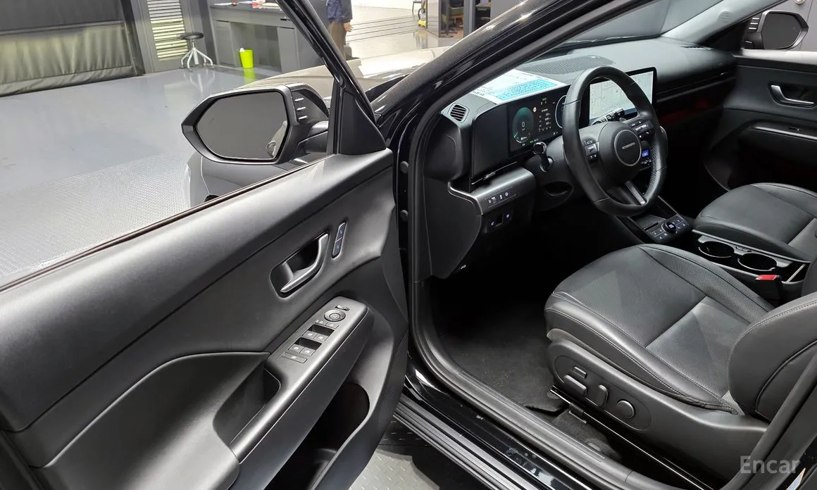 Фото 11 - Hyundai Kona