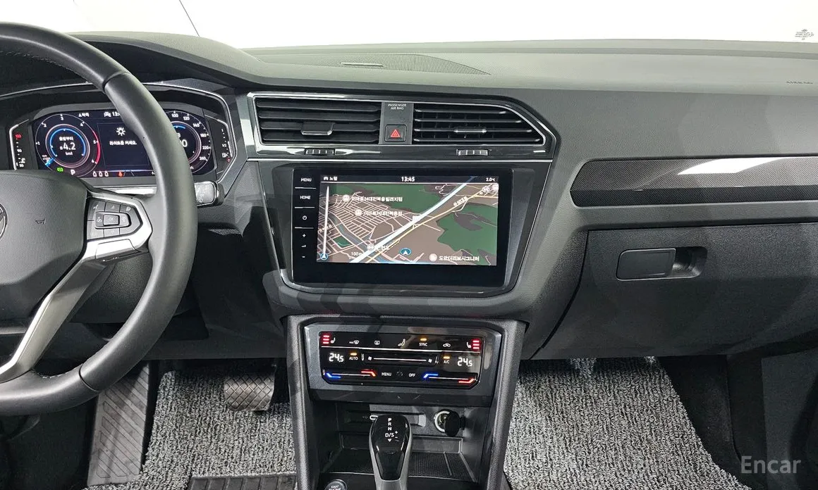 Фото 15 - Volkswagen Tiguan