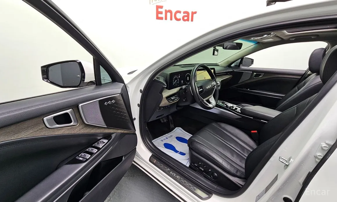 Фото 10 - Kia K8