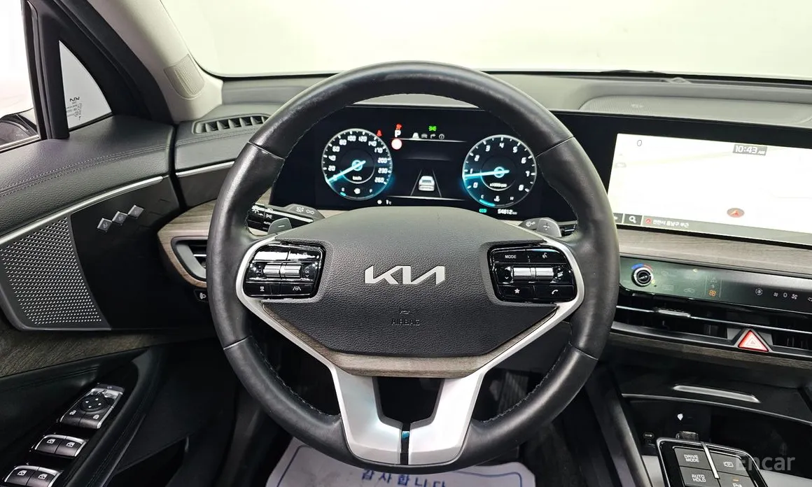 Фото 14 - Kia K8