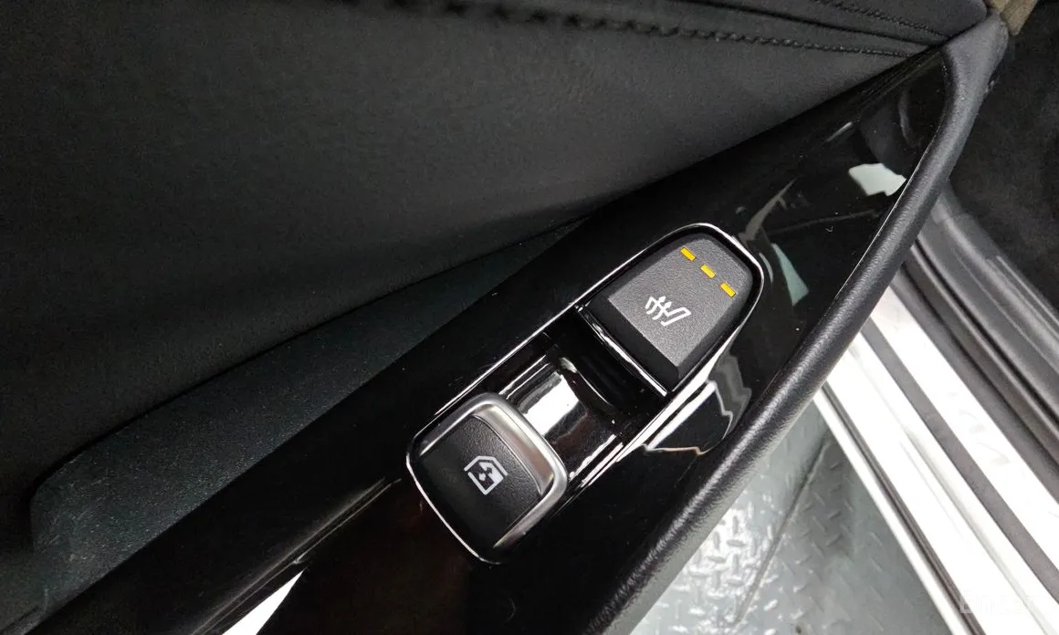 Фото 20 - Kia K8