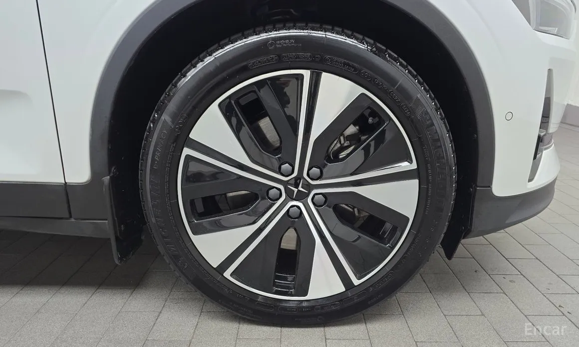 Фото 5 - Polestar 2