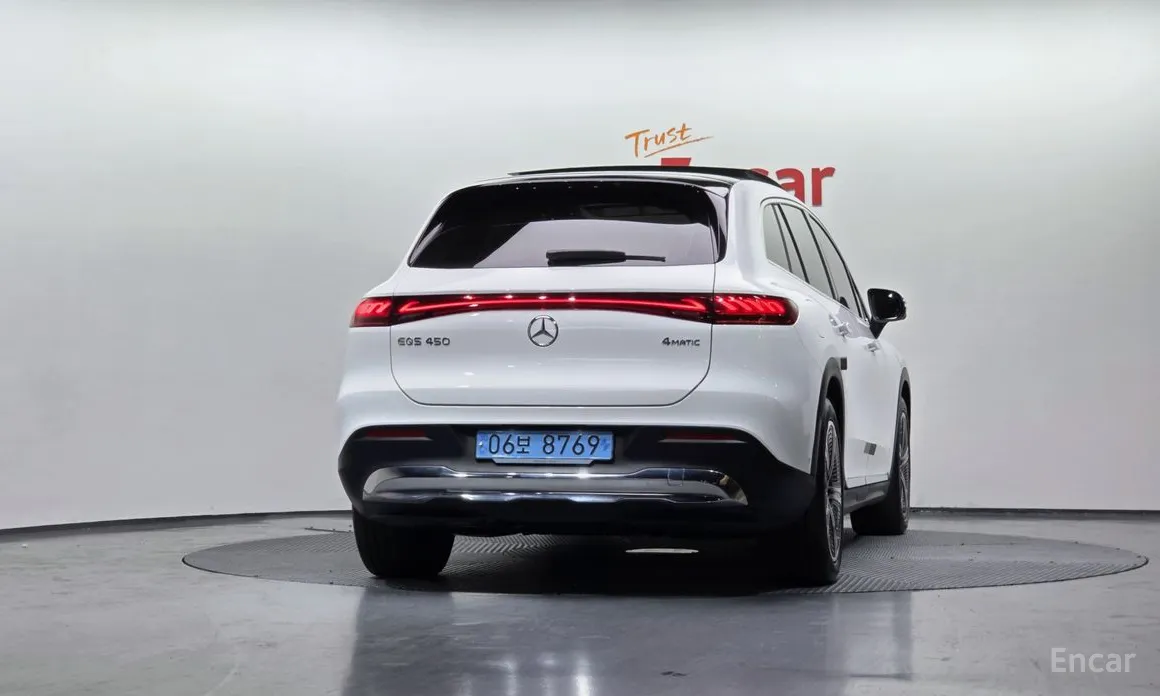 Фото 4 - Mercedes-Benz EQS