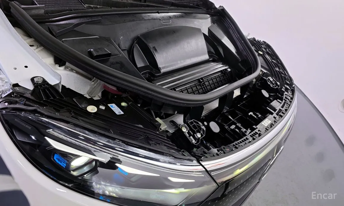 Фото 6 - Mercedes-Benz EQS