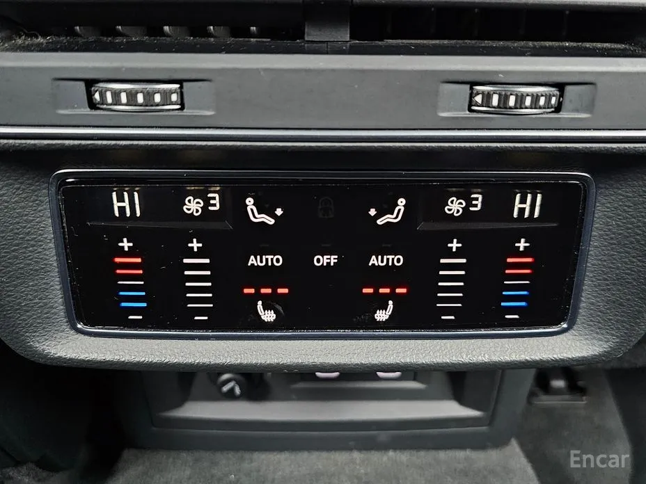 Фото 16 - Audi Q8