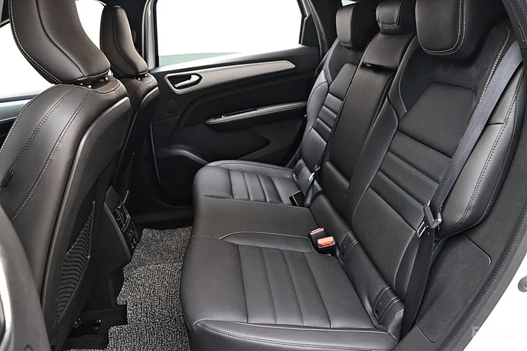 Фото 11 - Renault Arkana