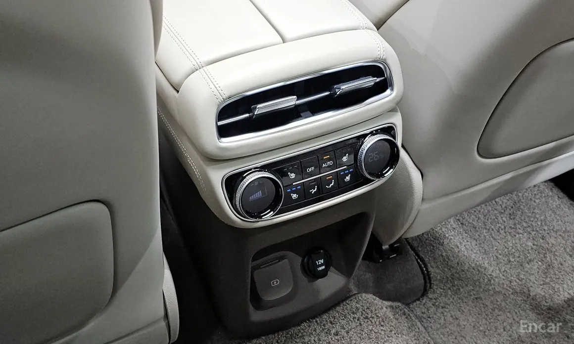 Фото 18 - Genesis GV80