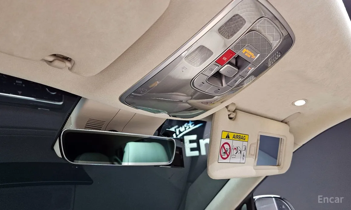 Фото 20 - Genesis GV80