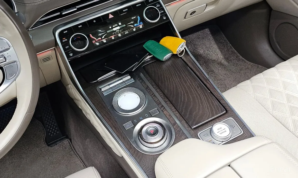 Фото 9 - Genesis GV80