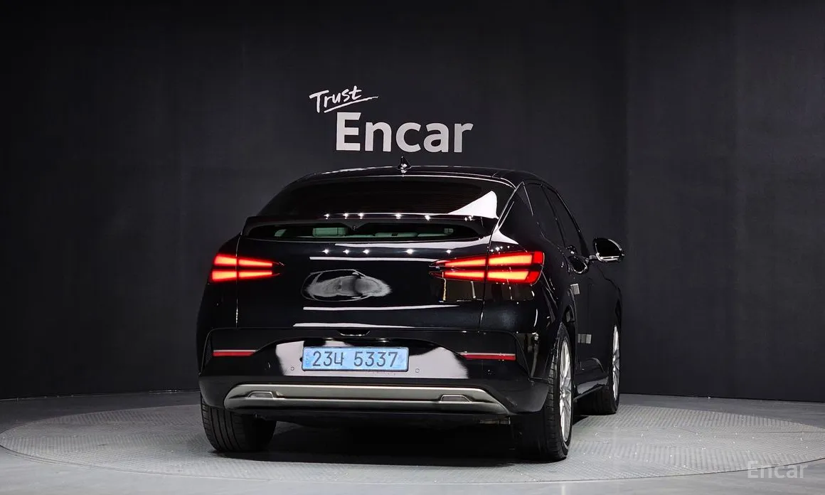 Фото 4 - Genesis GV60