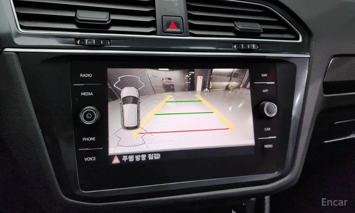 Фото 15 - Volkswagen Tiguan