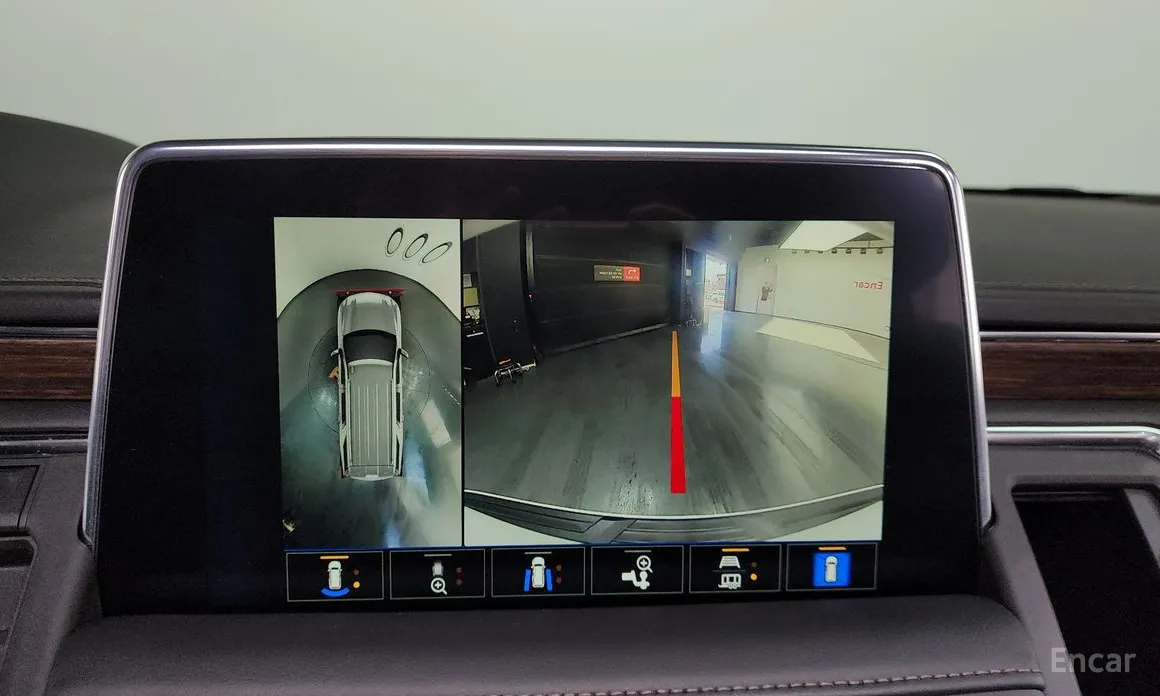 Фото 15 - Chevrolet Tahoe