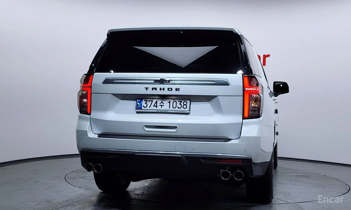 Фото 4 - Chevrolet Tahoe