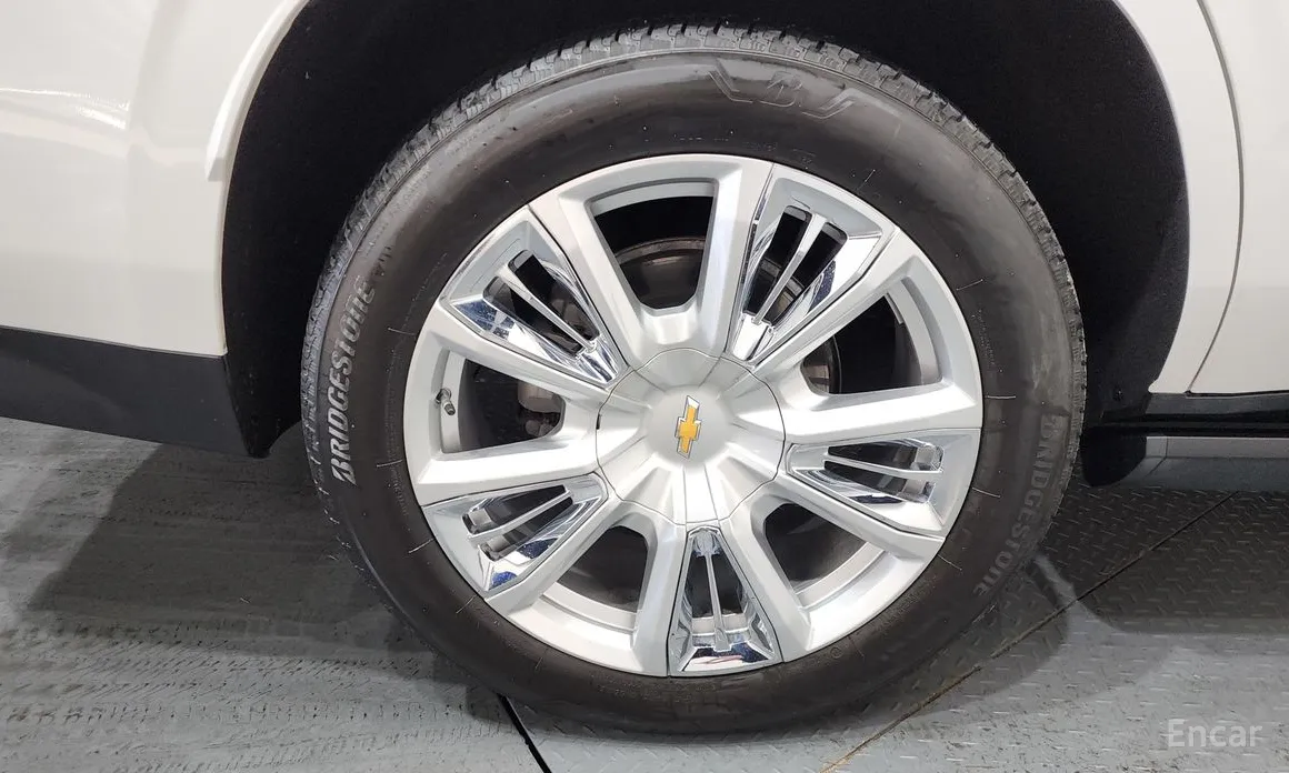 Фото 5 - Chevrolet Tahoe