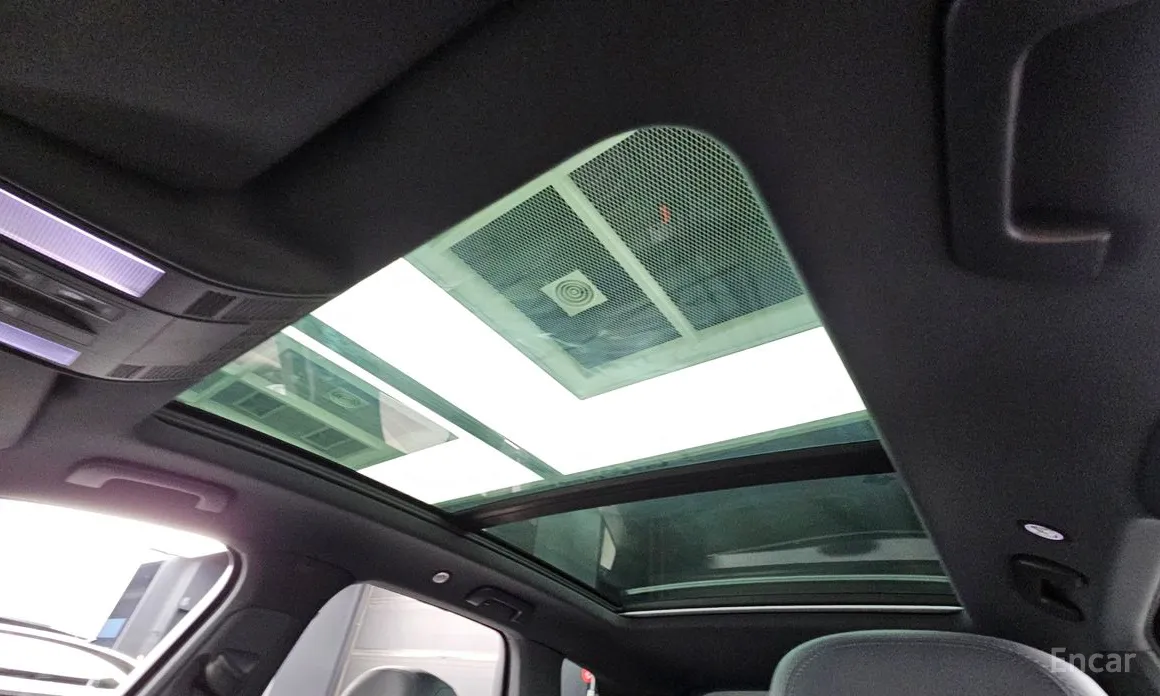 Фото 19 - Volkswagen Touareg