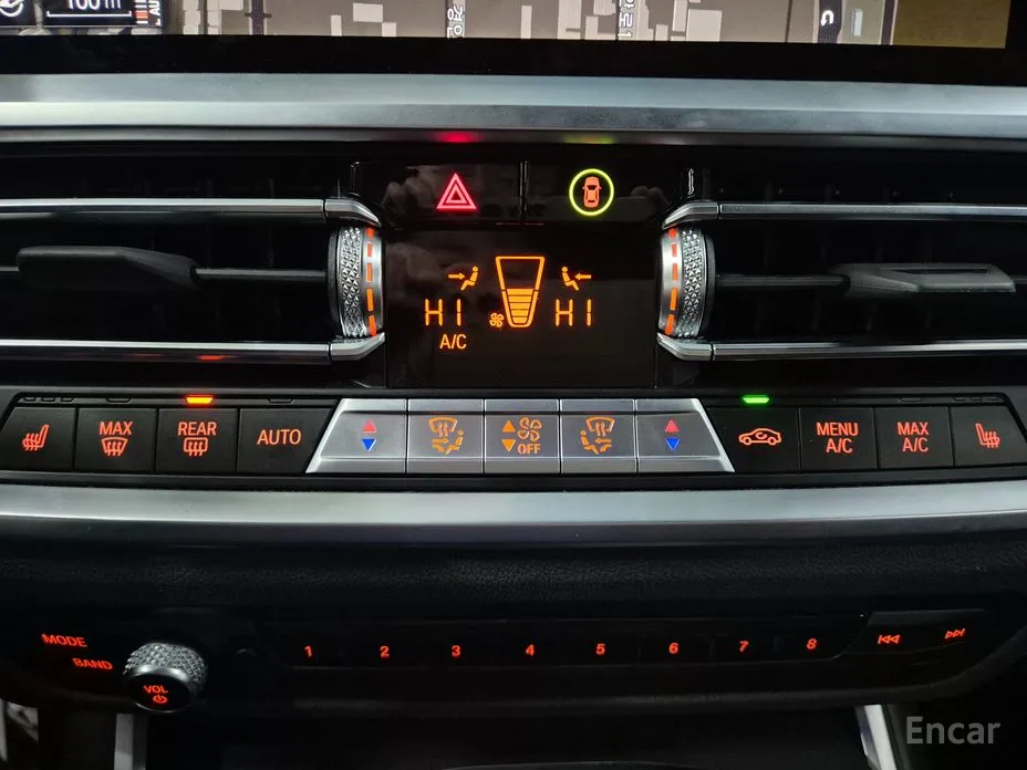 Фото 18 - BMW 3 Series