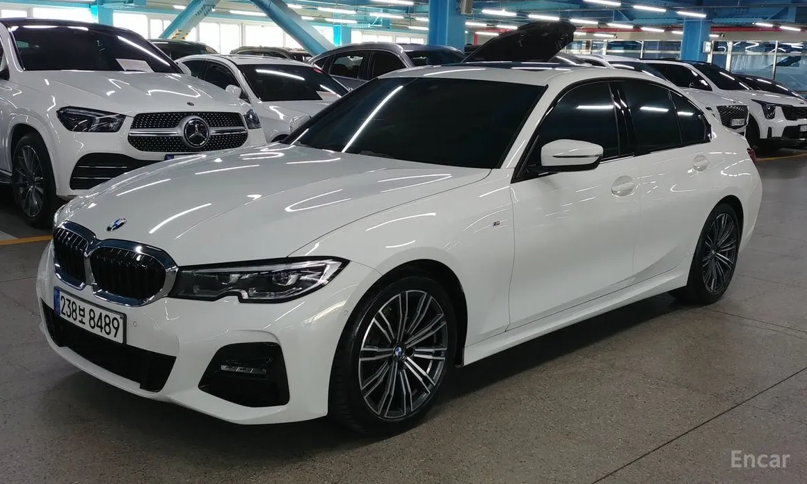 Фото 2 - BMW 3 Series