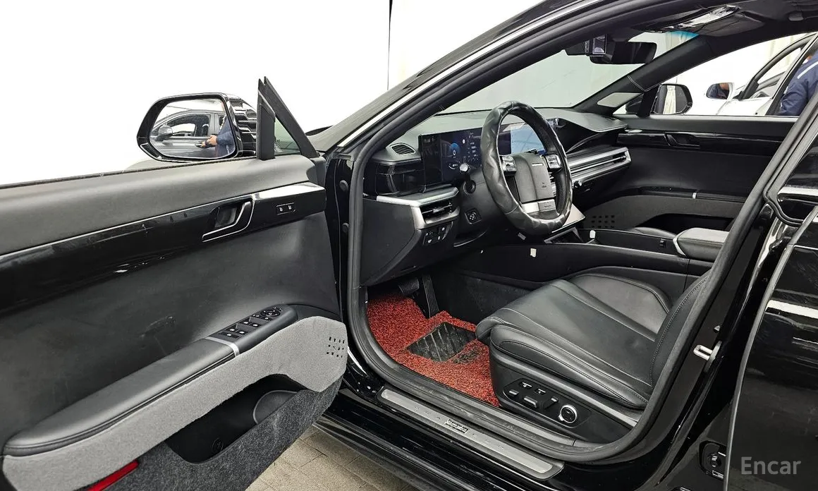 Фото 10 - Hyundai Grandeur