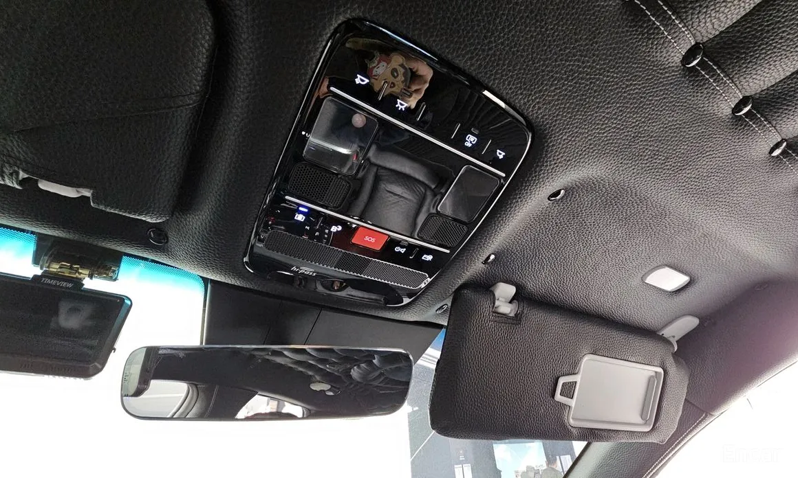 Фото 18 - Hyundai Grandeur