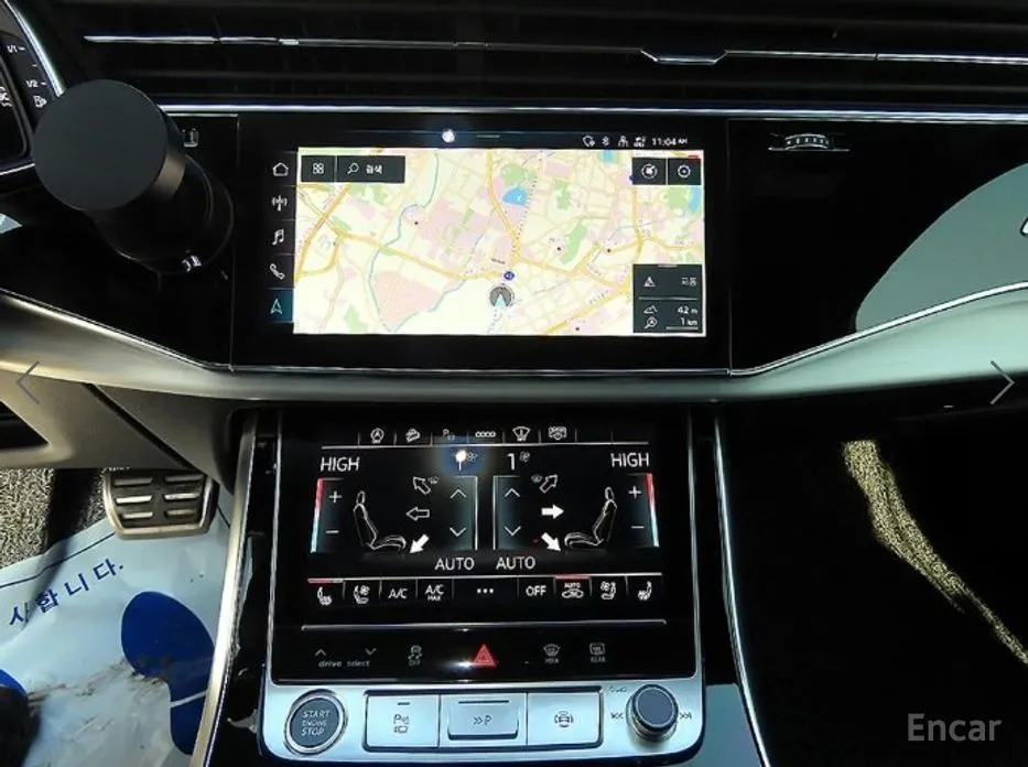 Фото 12 - Audi Q7