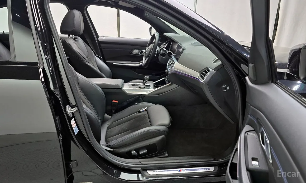 Фото 10 - BMW 3 Series