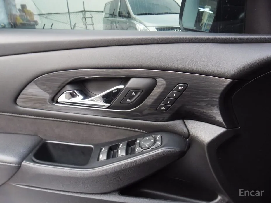 Фото 9 - Chevrolet Traverse