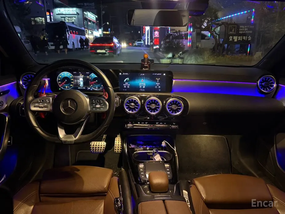 Фото 9 - Mercedes-Benz A-Class