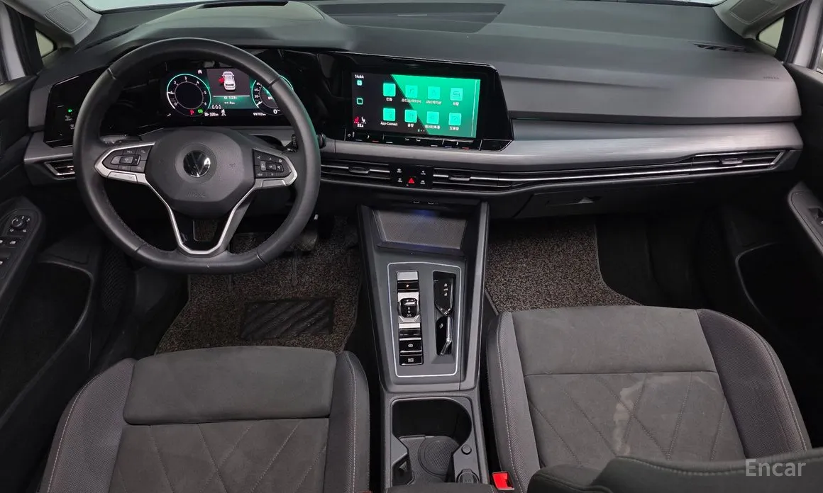 Фото 7 - Volkswagen Golf