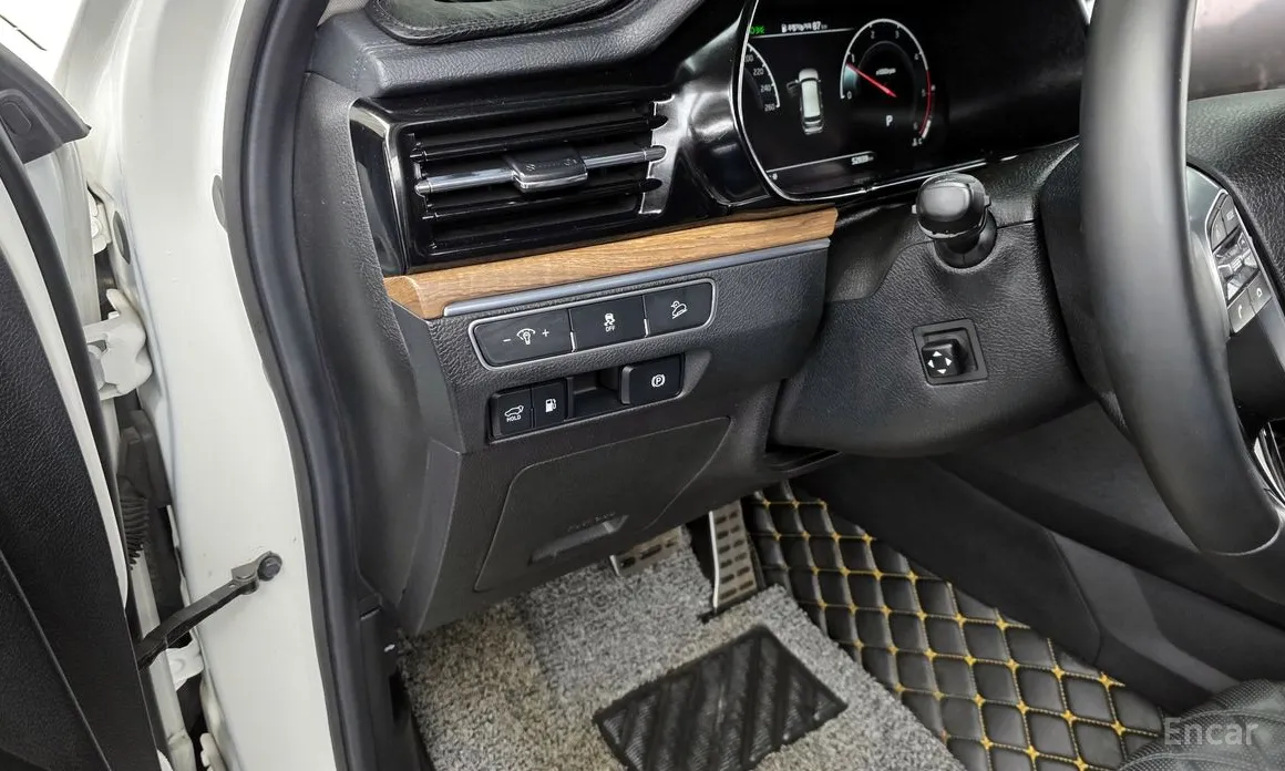 Фото 18 - Kia Mohave