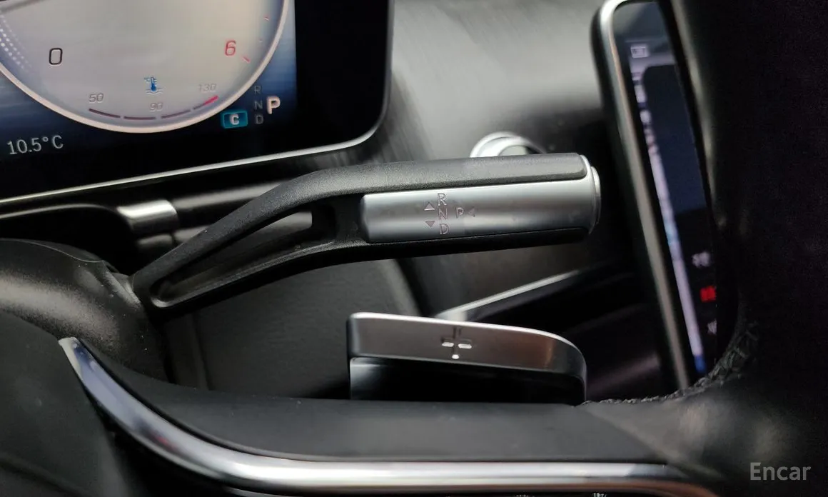 Фото 9 - Mercedes-Benz S-Class