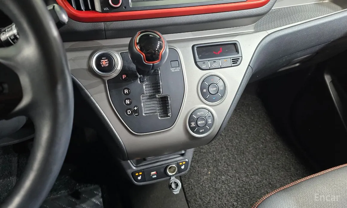 Фото 9 - Kia Ray