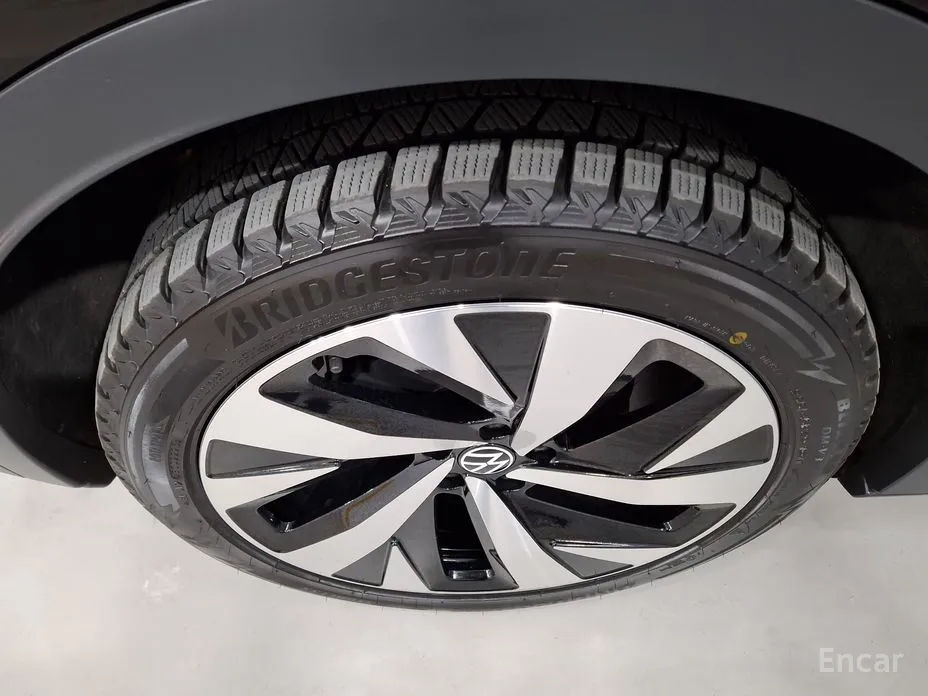 Фото 17 - Volkswagen ID.4