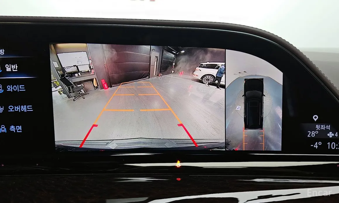 Фото 15 - Cadillac Escalade