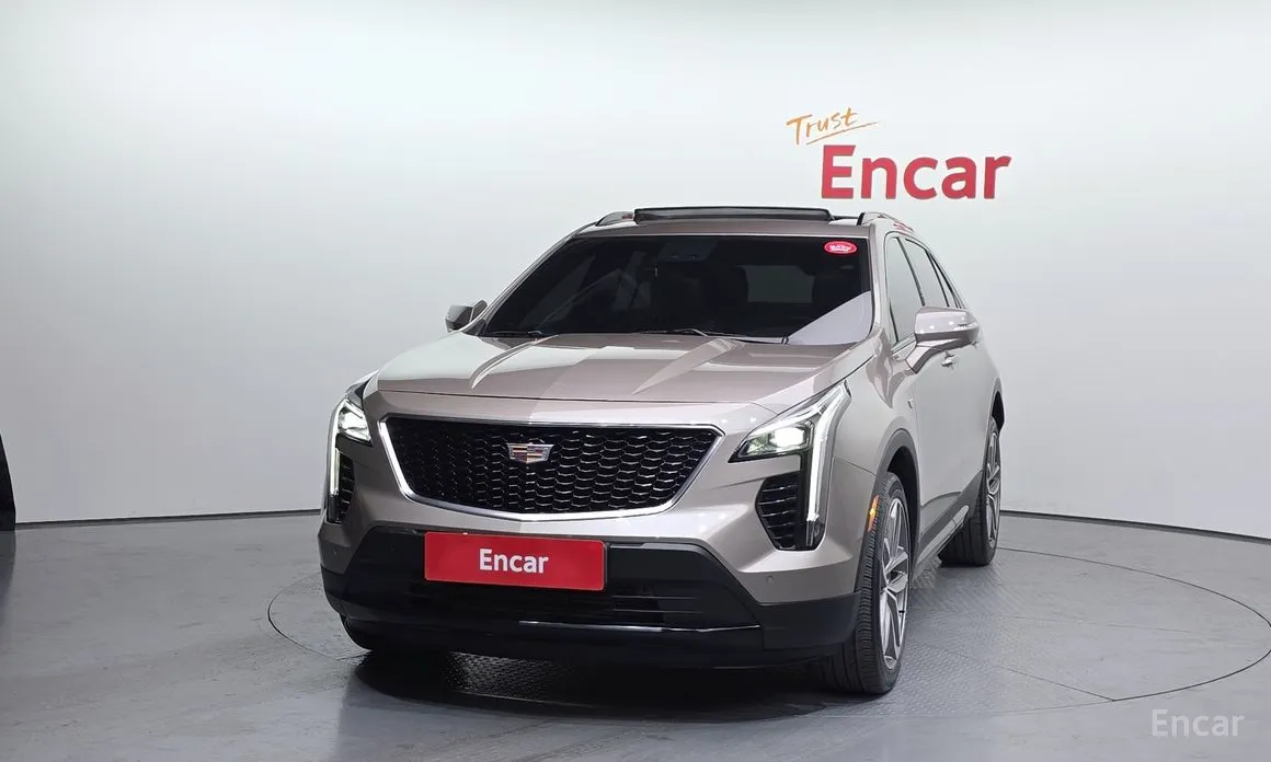 Фото 3 - Cadillac XT4