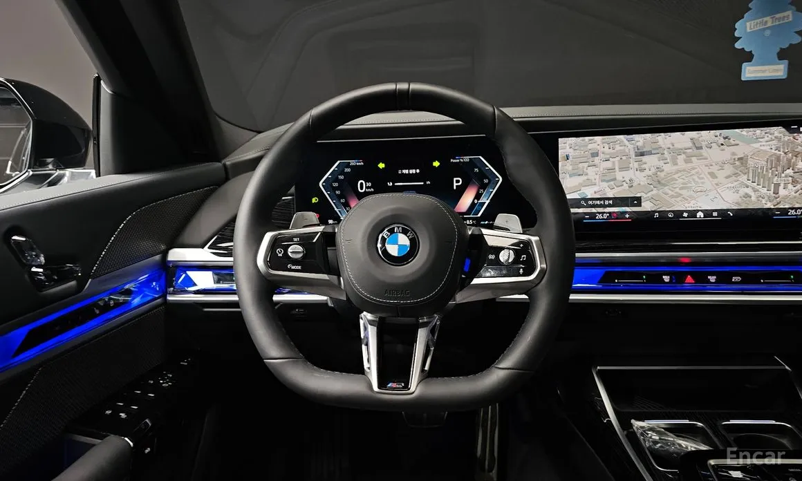 Фото 13 - BMW 7 Series