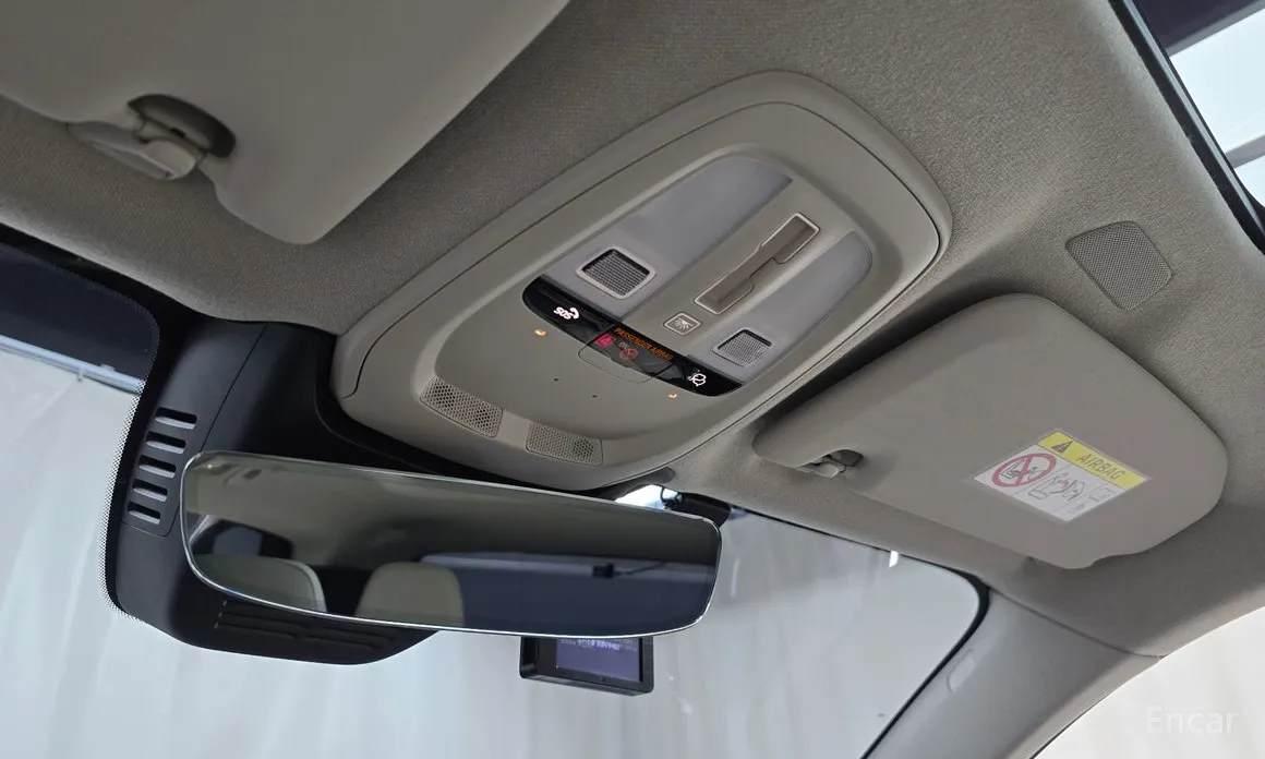 Фото 17 - Volvo XC40