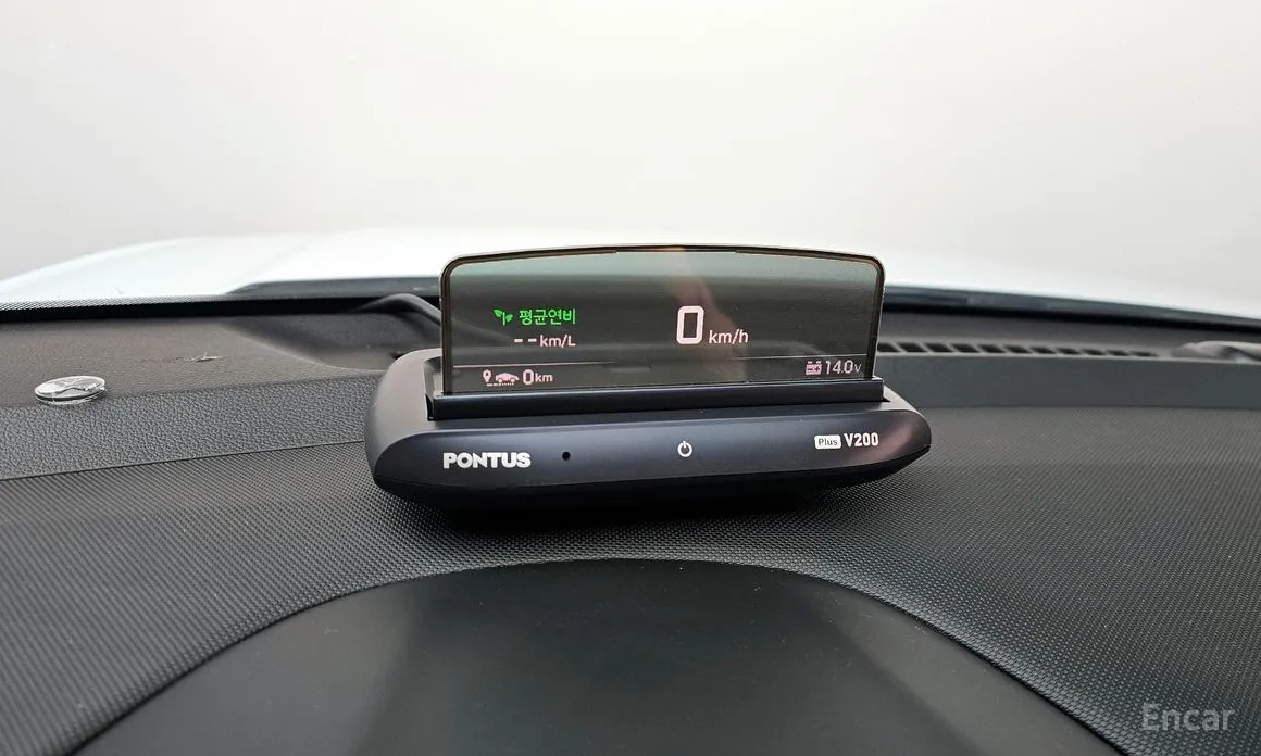 Фото 18 - Hyundai Venue